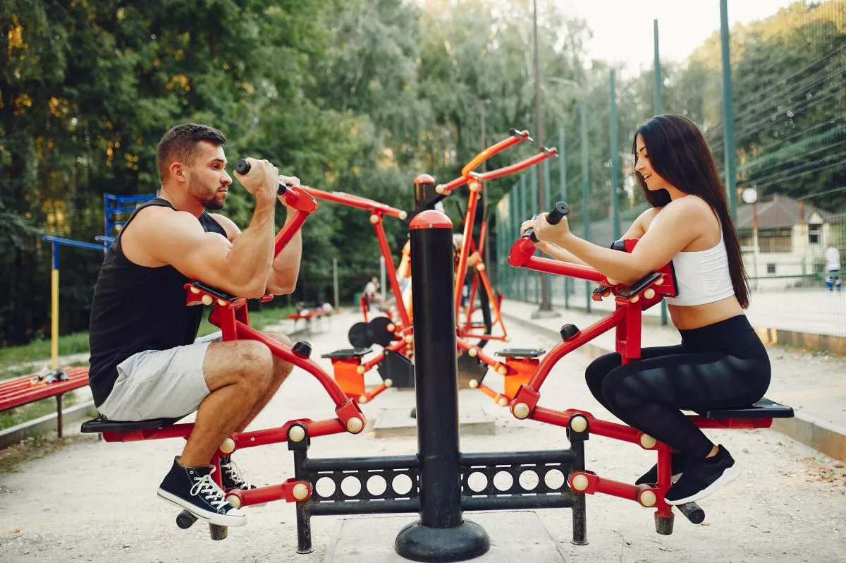 Environnement extérieur d'une salle de sport à Toulouse